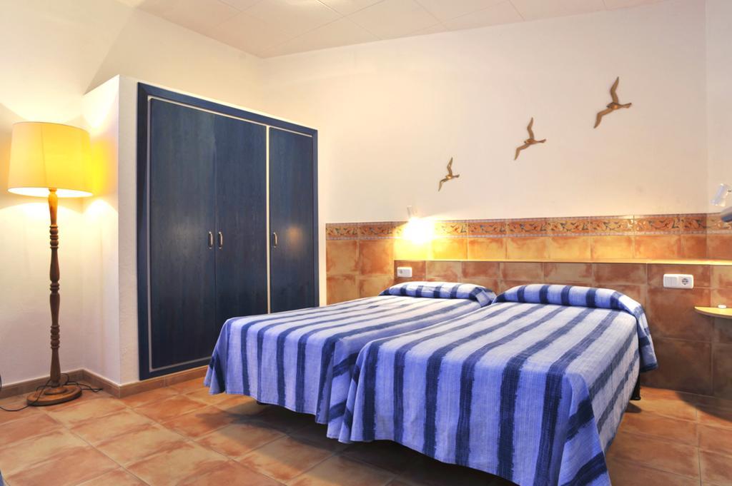 Apartaments El Berganti En Canyelles Petites Rosas Exterior foto