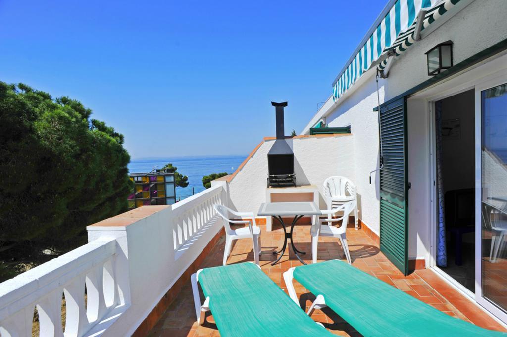 Apartaments El Berganti En Canyelles Petites Rosas Exterior foto